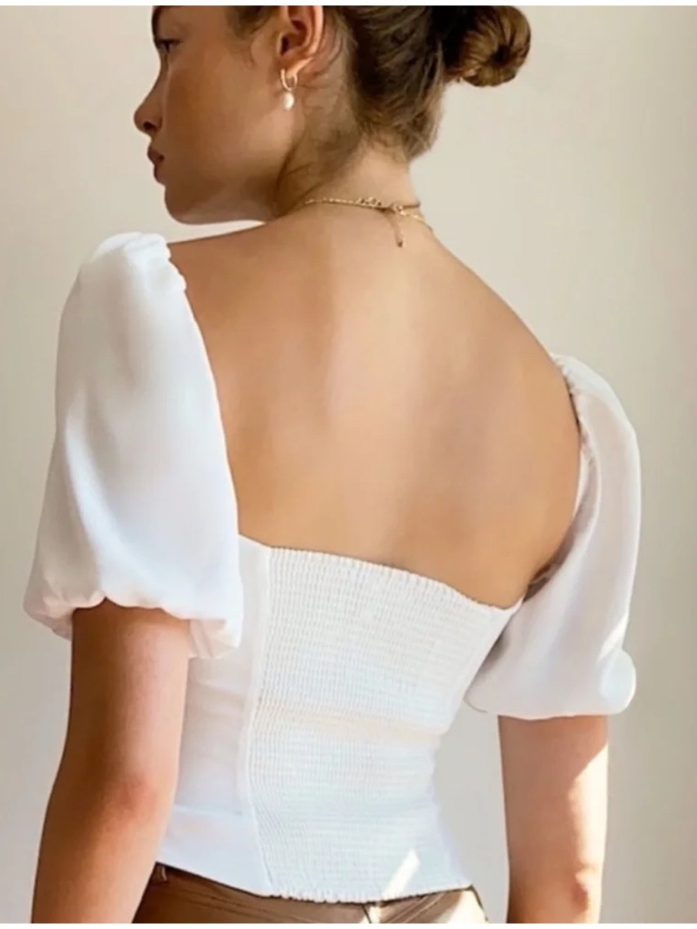 Aritzia Novella Short Sleeved Blouse - Picture 2 of 5